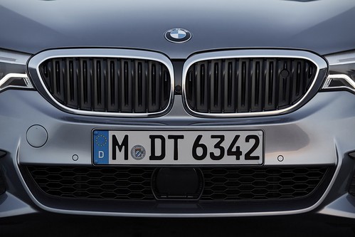 BMW 5-Series G30 2017