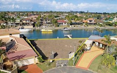1 Wills Court, Paradise Point QLD