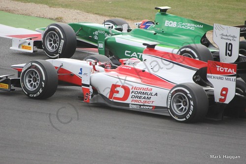 Takuya Izawa and Alexander Rossi in qualifying in GP2 at the 2014 British Grand Prix