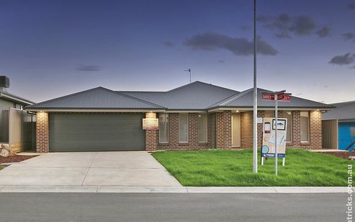 23 Darcy Drive, Boorooma NSW