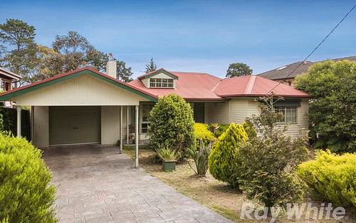 34 Boronia Gr, Doncaster East VIC 3109