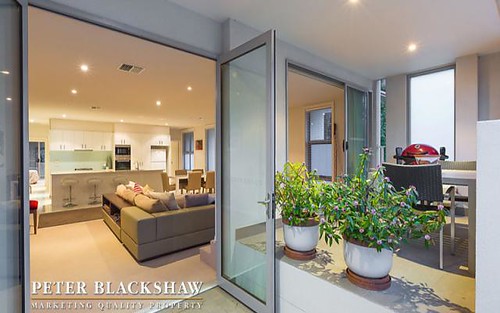 1/28 Canberra Avenue, Forrest ACT