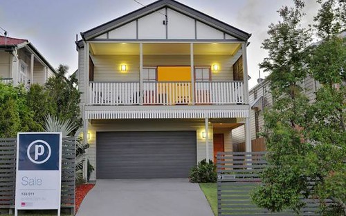 9 Halland Terrace, Camp Hill QLD