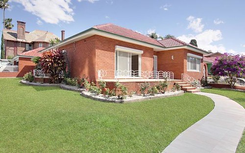 2A Clarence St, Burwood NSW 2134