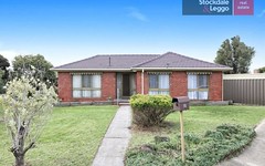 16 Snaefell Crescent, Gladstone Park VIC