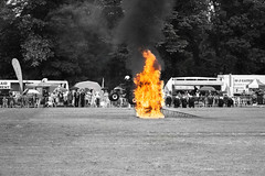 Armed Forces Day 2014 : Bute Park • <a style="font-size:0.8em;" href="http://www.flickr.com/photos/32236014@N07/14513025886/" target="_blank">View on Flickr</a>