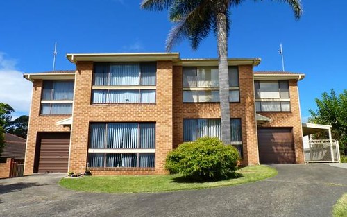 2/3 Lilly Place, Mollymook NSW