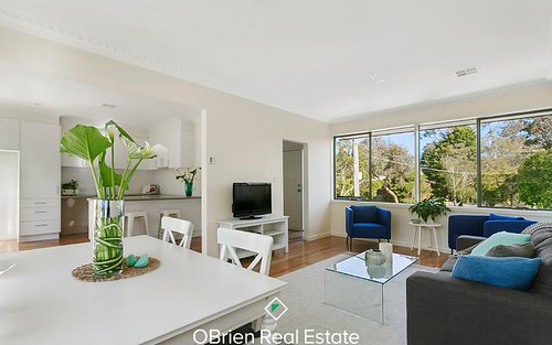 1/3 Friswell Pl, Frankston VIC 3199