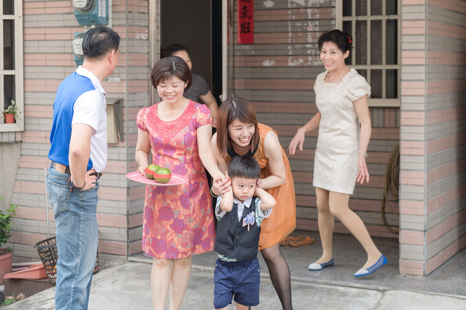 台南婚攝 婚禮紀錄 情定婚宴城堡 C & M - 第16張圖 台南婚攝 婚禮紀錄 情定婚宴城堡 C & M 016