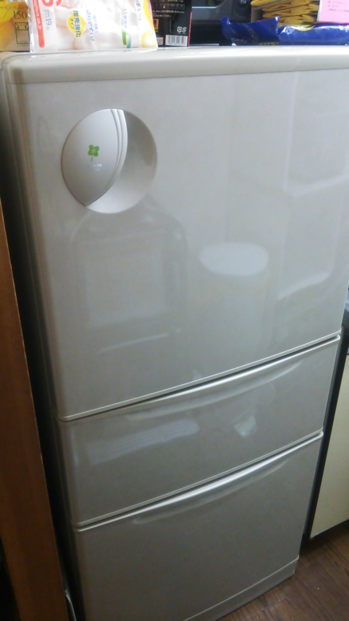 冷蔵庫あります。当方東京都三多摩在住です...
