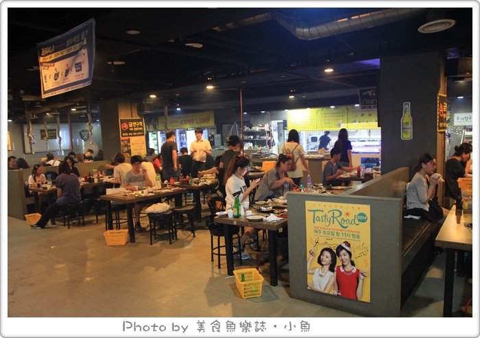 【韓國首爾】海鮮貝類倉庫조개창고烤貝類海鮮吃到飽‧往十里站 @魚樂分享誌