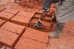 Making earth bricks, Gone Rural BoMake, March 2015