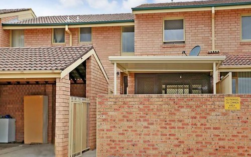 16/42 Woodhouse Drive, Ambarvale NSW