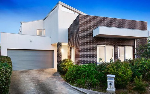 1 Sentinel Wy, Doncaster VIC 3108