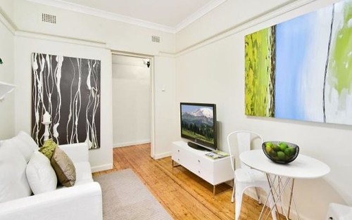3/29 East Crescent Street, Mcmahons Point NSW