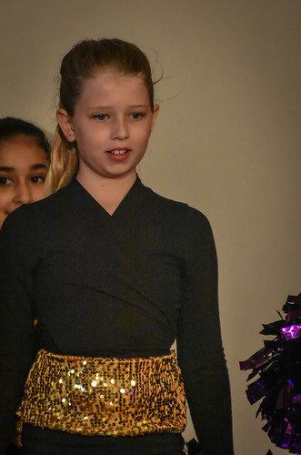 Nora's Fall 2016 Dance Performance • <a style="font-size:0.8em;" href="http://www.flickr.com/photos/96277117@N00/30942999442/" target="_blank">View on Flickr</a>