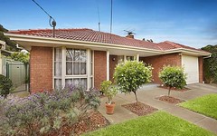 37 Caravelle Crescent, Strathmore Heights VIC