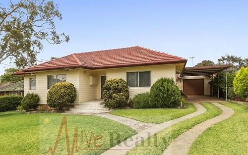 7 Forrest Rd, East Hills NSW 2213