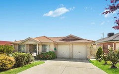 12 Doutney Place, Dunlop ACT