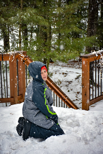 Kai collecting snow for a snow owl. • <a style="font-size:0.8em;" href="http://www.flickr.com/photos/96277117@N00/31702072642/" target="_blank">View on Flickr</a>