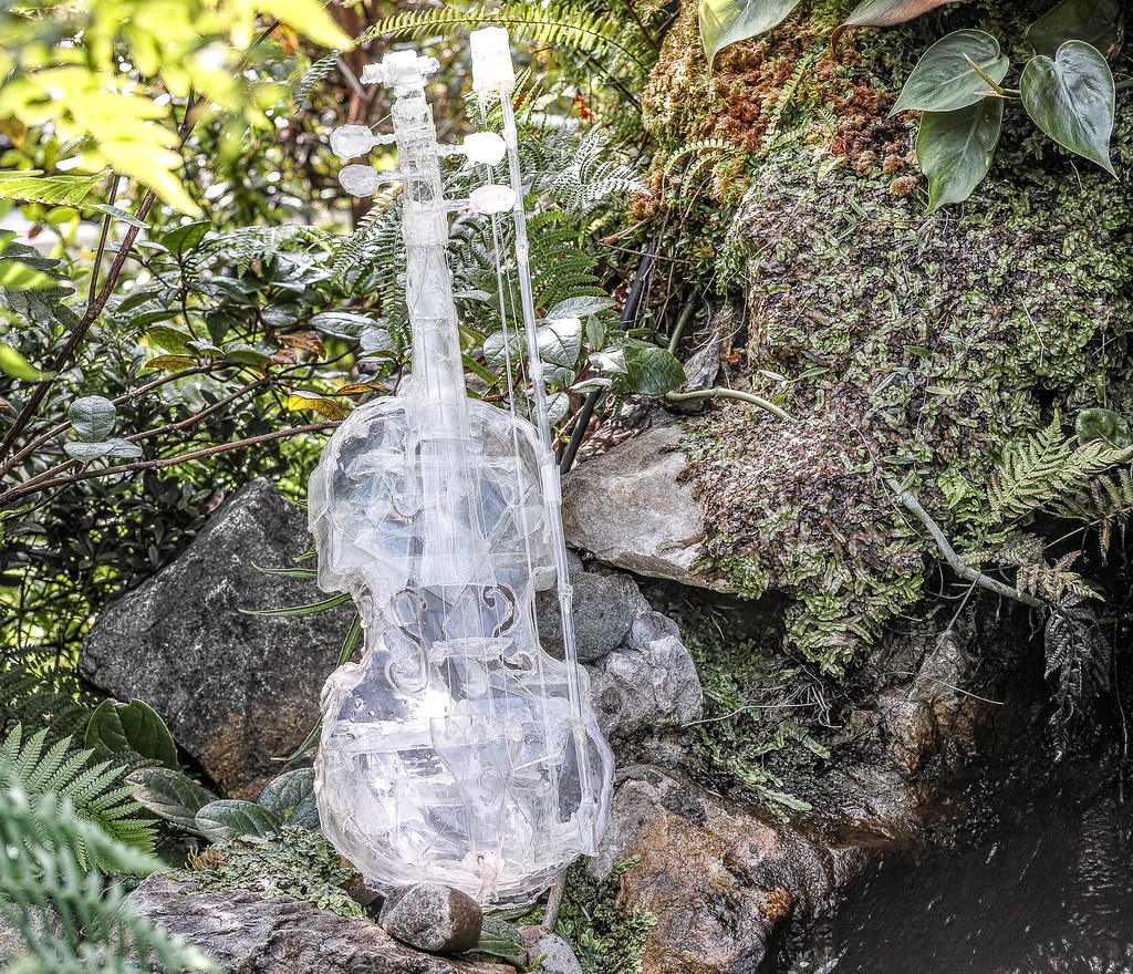 Water Music By Julie Ray Larkin - Sculpture In Context 2014 Ref-1142