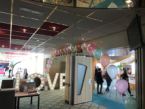 Heliumboog Carlton Oasis Hotel Spijkenisse