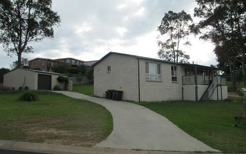 17 Renee Crescent, Moruya Heads NSW