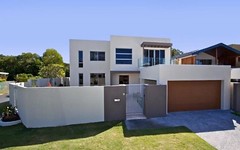 11 Yacht St, Southport QLD