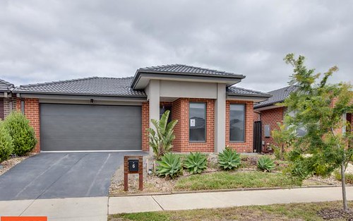 6 Tristram Rise, Clyde North VIC 3978