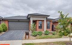 6 Tristram Rise, Clyde North VIC