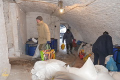 03. Unloading of Humanitarian Aid from Vinnitsa / Разгрузка гум. помощи из Винницы 30.11.2016