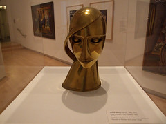 Golden Sculpture of Toni Freeden • <a style="font-size:0.8em;" href="http://www.flickr.com/photos/34843984@N07/15516279456/" target="_blank">View on Flickr</a>