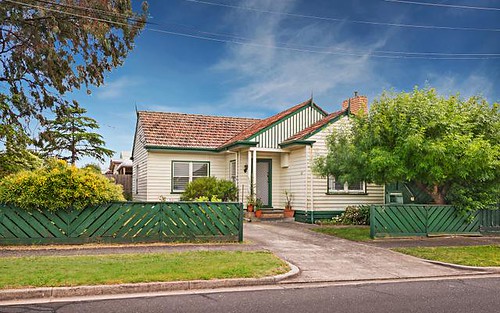 62 Farview St, Glenroy VIC 3046