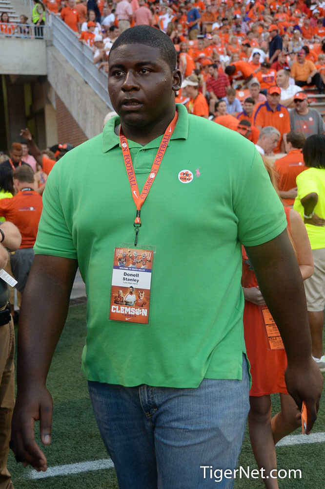 Clemson Football Photo of Donnell Stanley and Georgia and Recruiting