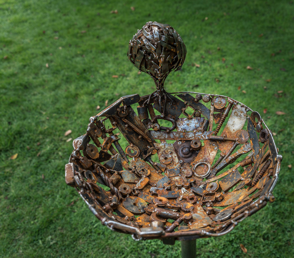 FOUNTAIN BY BRIAN BYRNE [SCULPTURE IN CONTEXT 2015] REF-107687