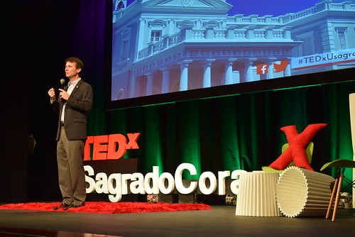 TEDxUSagradoCorazón • <a style="font-size:0.8em;" href="http://www.flickr.com/photos/104886953@N05/22106760619/" target="_blank">View on Flickr</a>