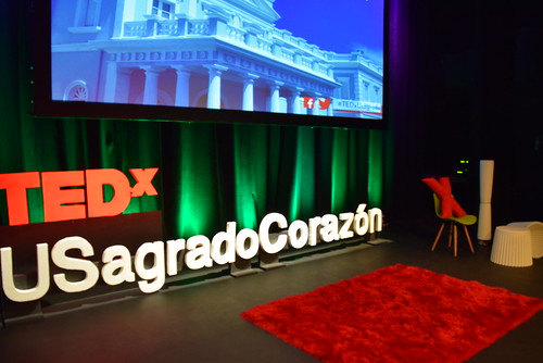 TEDxUSagradoCorazón • <a style="font-size:0.8em;" href="http://www.flickr.com/photos/104886953@N05/22104721218/" target="_blank">View on Flickr</a>