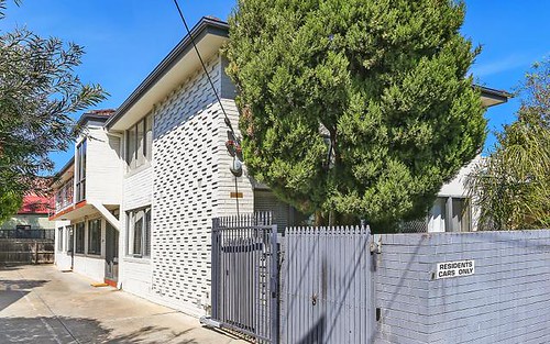 6/8 Queen St, St Kilda East VIC 3183