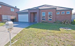 8 Rotarian Place, Melton West VIC