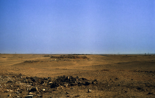 Ägypten 1983 (39) Wüste • <a style="font-size:0.8em;" href="http://www.flickr.com/photos/69570948@N04/22497046264/" target="_blank">Auf Flickr ansehen</a>
