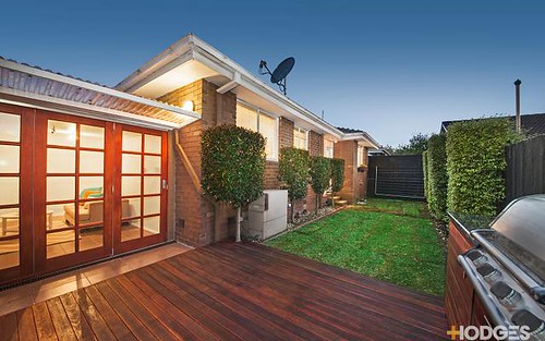 2/33 Cluden St, Brighton East VIC 3187