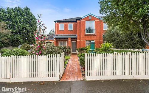 1523 Ferntree Gully Rd, Knoxfield VIC 3180