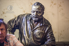Ernest Hemingway statue in the Floridita Bar.