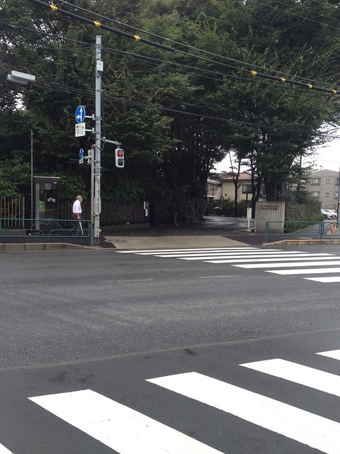 ④ 早稲田大学高等学院のある大きな交差点...