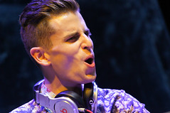 Mike Tompkins images