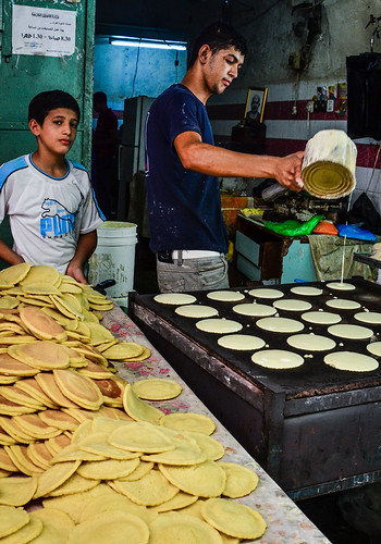Making Cakes for Iftar, Hebron