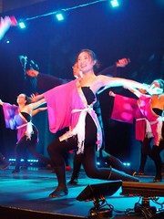 Anglų lietuvių žodynas. Žodis concert dance reiškia šokių koncertas lietuviškai.