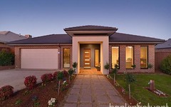 4 Nature Avenue, Officer VIC