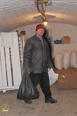 12. Unloading of Humanitarian Aid from Vinnitsa / Разгрузка гум. помощи из Винницы 30.11.2016