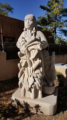 Beautiful statue on Canyon Road